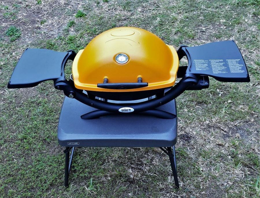 New Weber Q grill that would have been great if it had fit in our slide tray. The grill is a little too tall.