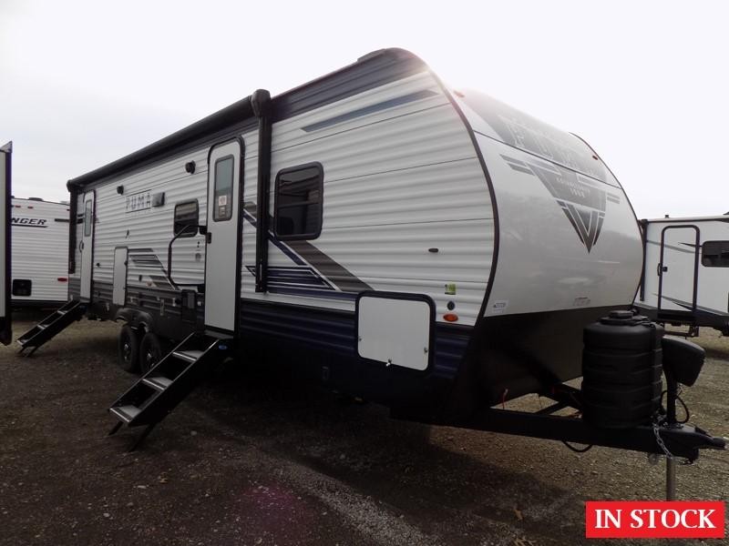 Puma 28DBFQ Travel Trailer with awning extended