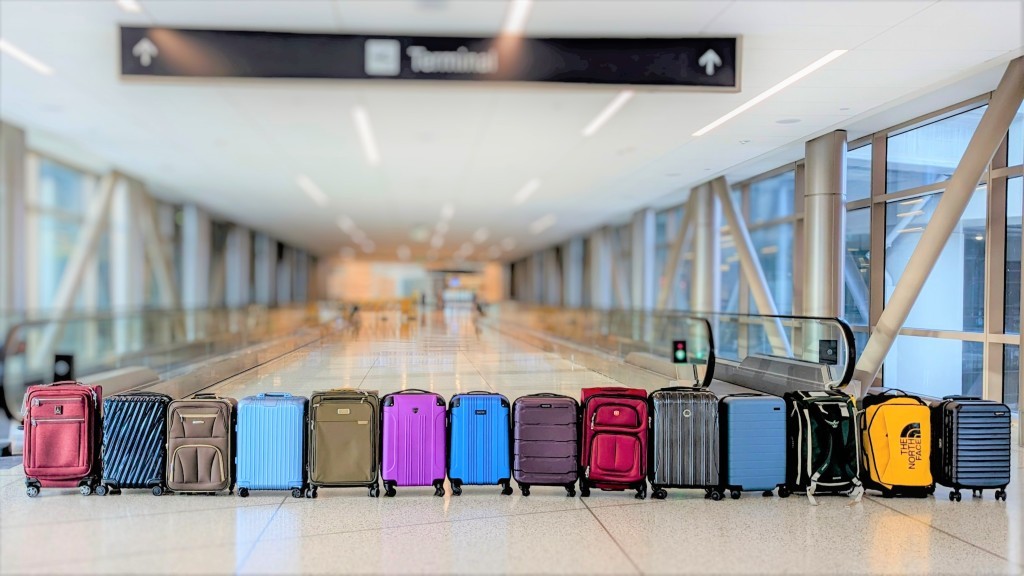 Durable construction of the Travelpro Platinum Elite carry-on luggage