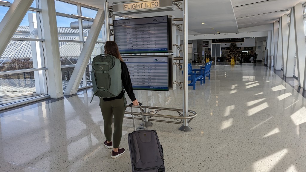 Using the Osprey Sojourn Porter 46L backpack as carry-on luggage