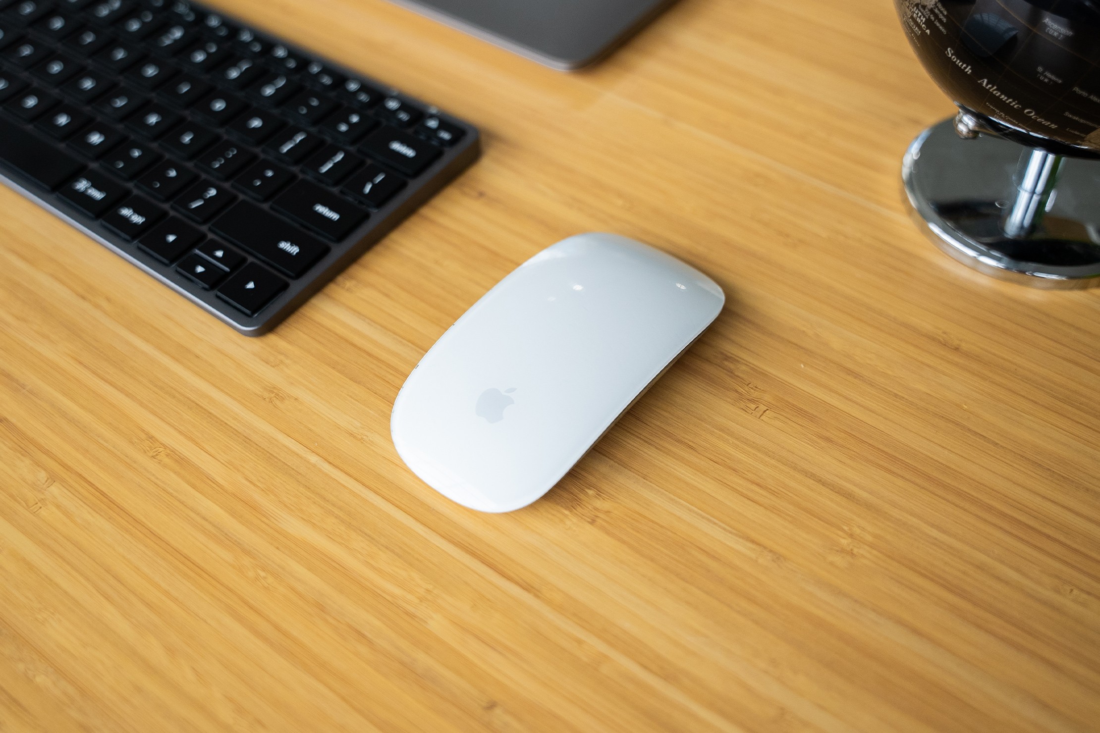 Apple Magic Mouse 2