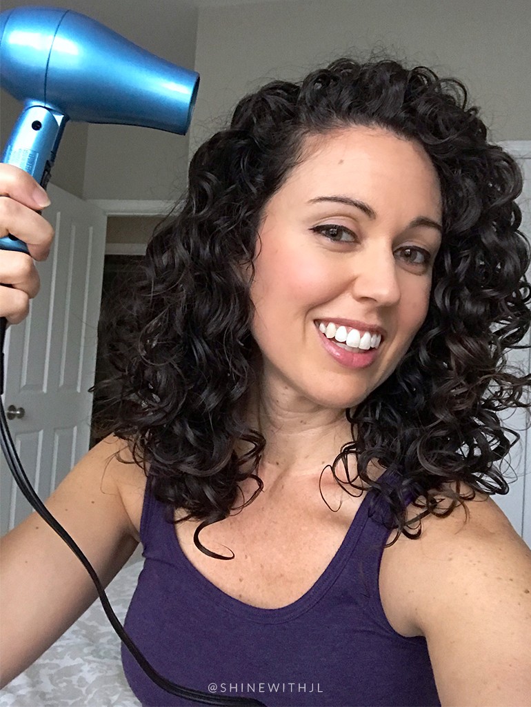 Review of Mini Hair Dryer for Travel on Curly Hair