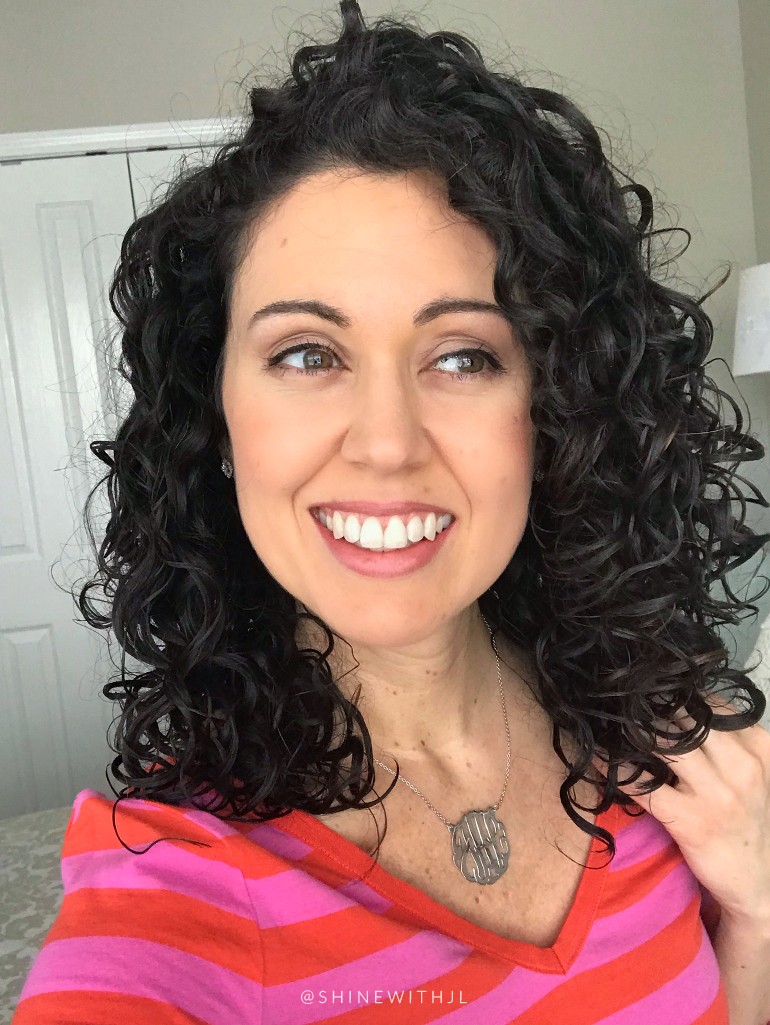 Travel Hair Dryer Curly Hair Results - Frizz-Free Finish