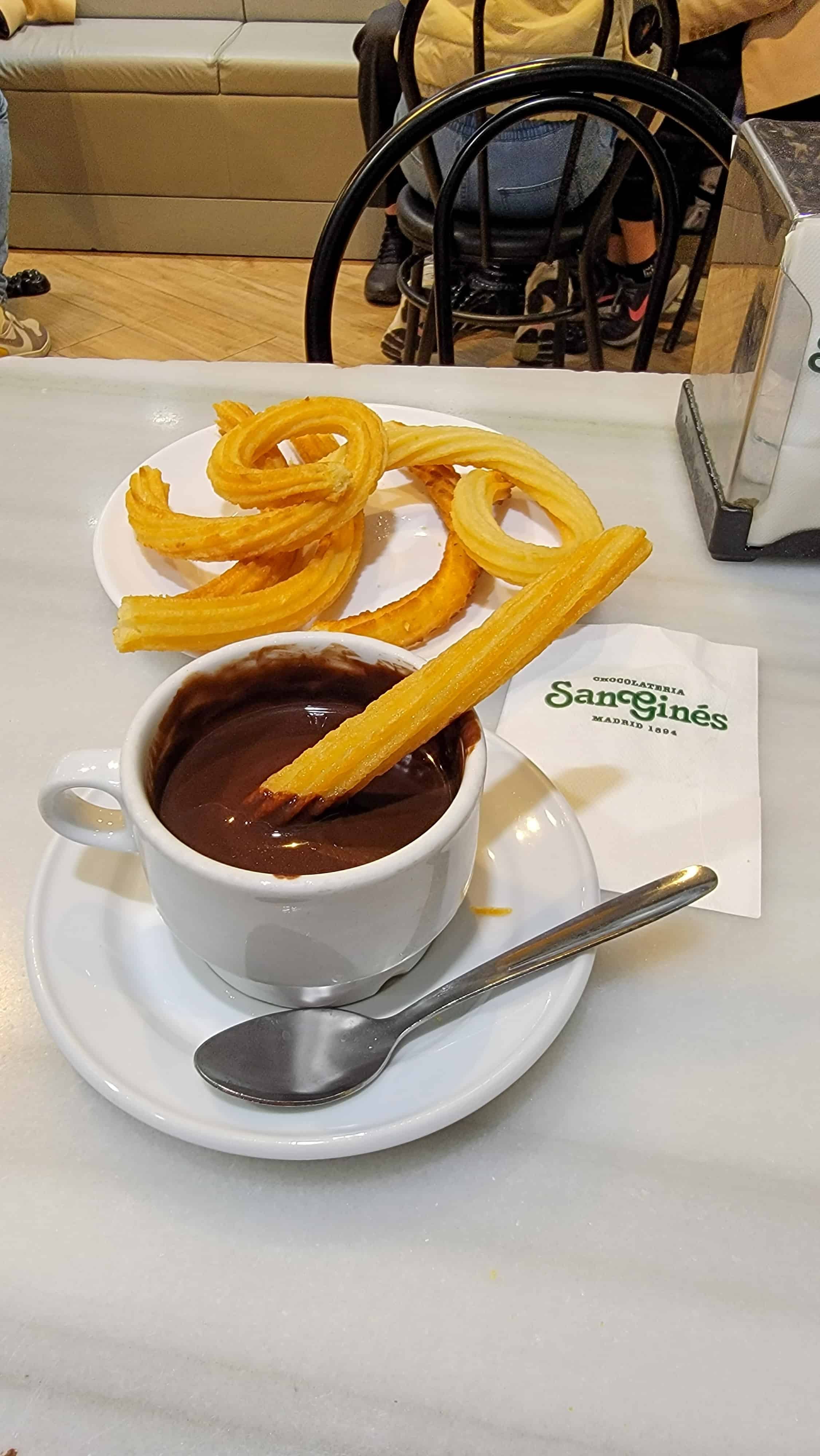 Churros con chocolate at Chocolatería San Ginés