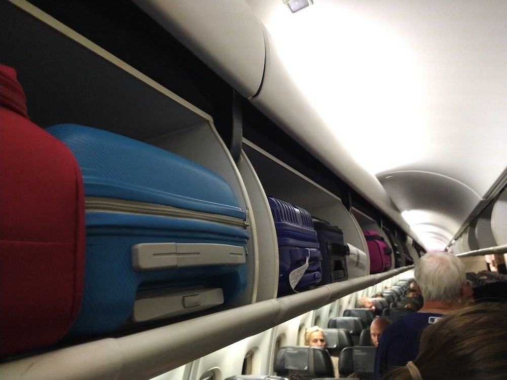 Overhead storage in Icelandair cabin