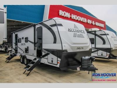 Exterior view of a New 2025 Alliance RV Delta 252RL Travel Trailer for sale in Odessa, Texas, showcasing its modern design and towability.