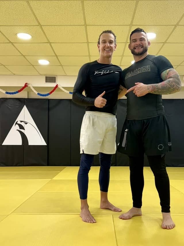 Brazilian Jiujitsu session in Santiago, showcasing cultural activities that offer unique experiences