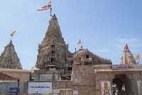 Dwarkadhish Temple, the most famous temple in Dwarka.