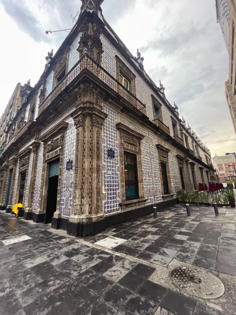colorful buildings in Mexico City - safe for solo travel