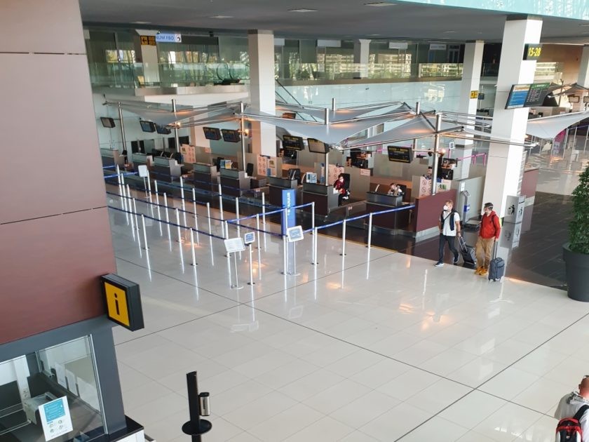 Bratislava airport check-in desks