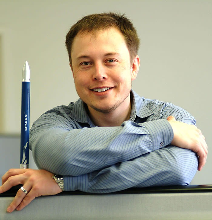 Elon Musk's claim of being a 1914 fighter pilot on X, fueling time traveler speculation