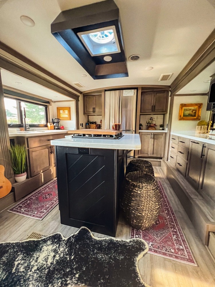 Can You Live In A Travel Trailer Full Time Comfortably?