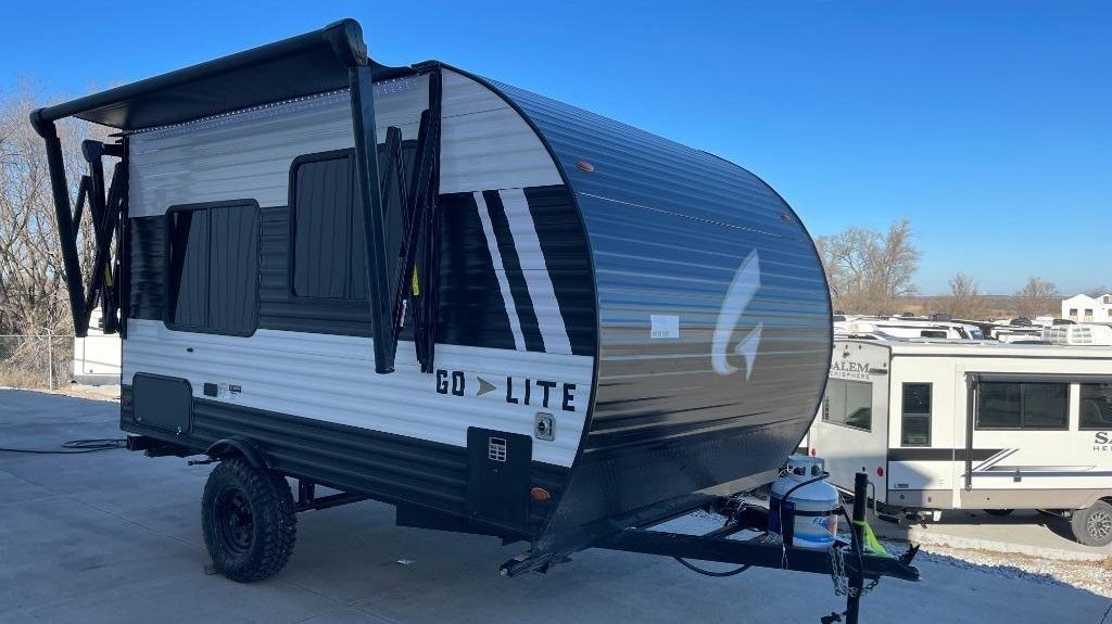Small Go Lite travel trailer by Wayfinder RV